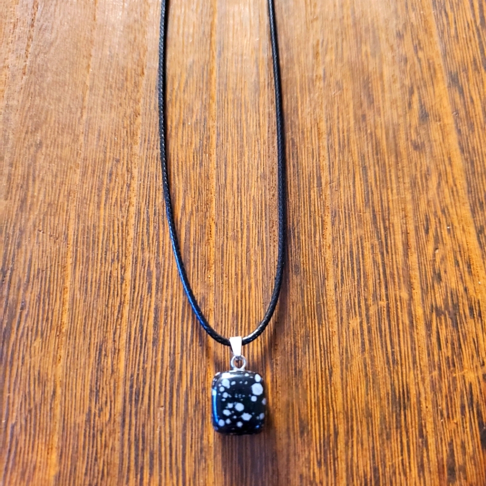 Spotted Stone Necklace